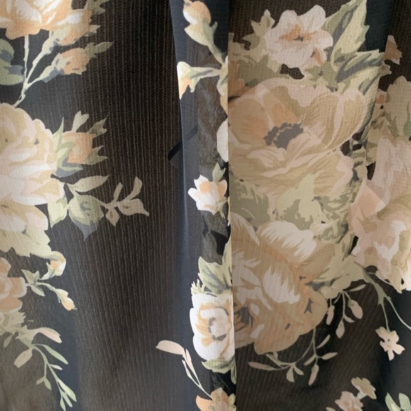 Bobeau Women's size L Boho  black and whit flower/Flora - Picture 6 of 8